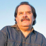 Carlos Alberto Benavides