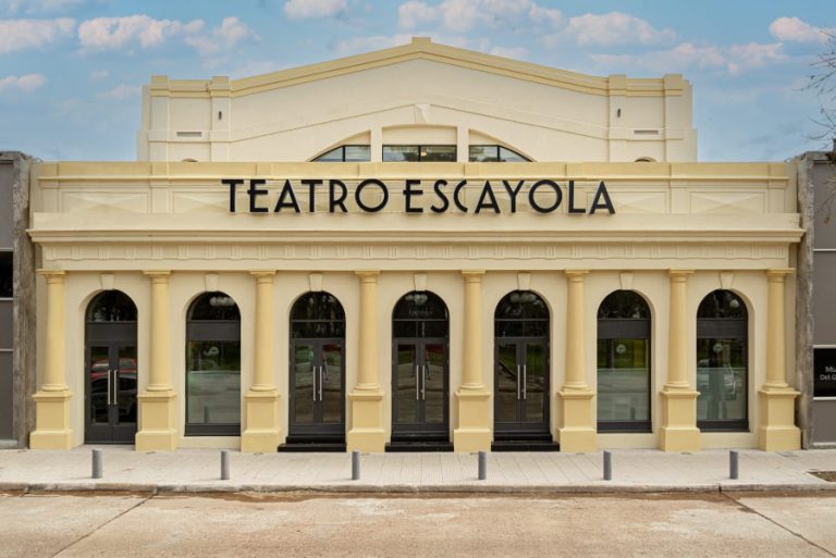 Teatro Escayola